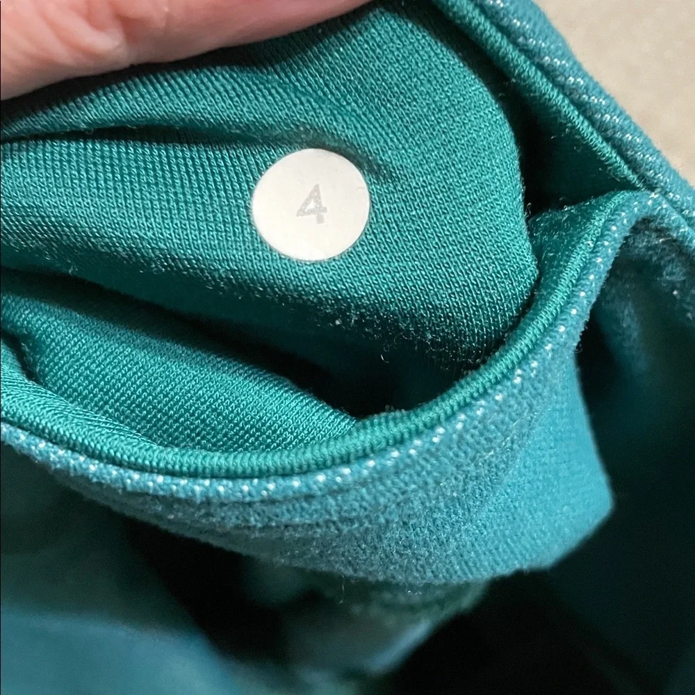 Lululemon Women's Wunder Under Tight 28” Teal Green Leggings Size 4